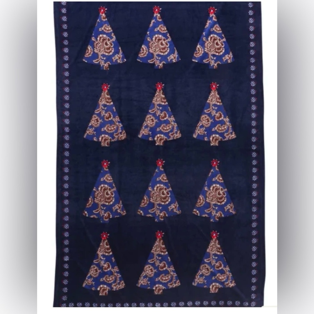 Vera Bradley HOLIDAY TREE PEACOAT Fleece THROW BLANKET 50"x80" (New & Sealed)